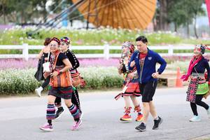 BIB: 
                            <button type="button" onclick="openModal(27857475)" class="btn btn-primary btn-sm float-right btn-popup" data-toggle="modal" data-target=".modal-high-quality">
                        <i class="fas fa-shopping-cart"></i> Add to Cart
                    </button>
                                            <button type="button" onclick="isThisMe(27857475, true)" class="btn btn-success btn-sm float-right btn-popup btn-isme hidden" data-toggle="tooltip" data-placement="bottom" title="นี่คือรูปของคุณใช่ไหม คลิกที่นี่เพื่อเอาเข้าอัลบั้ม">
                        <i class="fas fa-plus"></i> Add to album
                    </button>
                    <button type="button" onclick="isThisMe(27857475, false)" class="btn btn-warning btn-sm float-right btn-popup btn-isnotme hidden">
                        <i class="fas fa-ban"></i> Remove from album
                    </button>